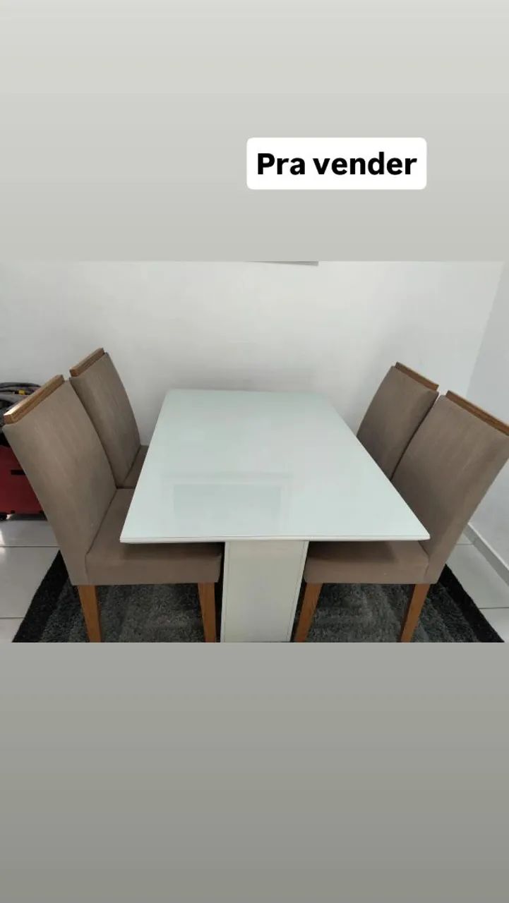 Mesa com 4 cadeiras  - Foto 3
