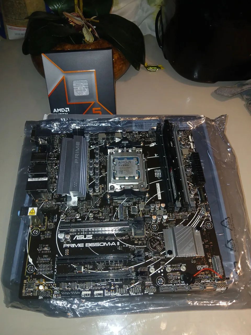 KIT AM5 NOVO NA CAIXA