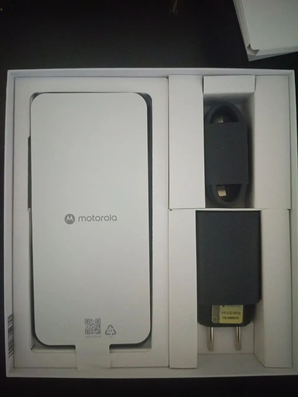 Smartphone Edge 70 fudion edição limitada  - Foto 3