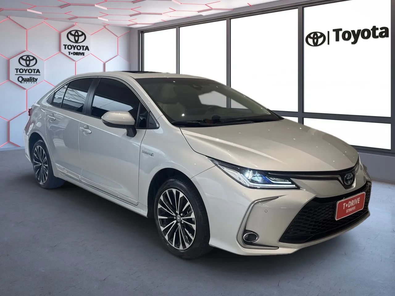 Toyota Corolla Altis Prem. Hybrid 1.8 Flex AUT, foto 2 de 16