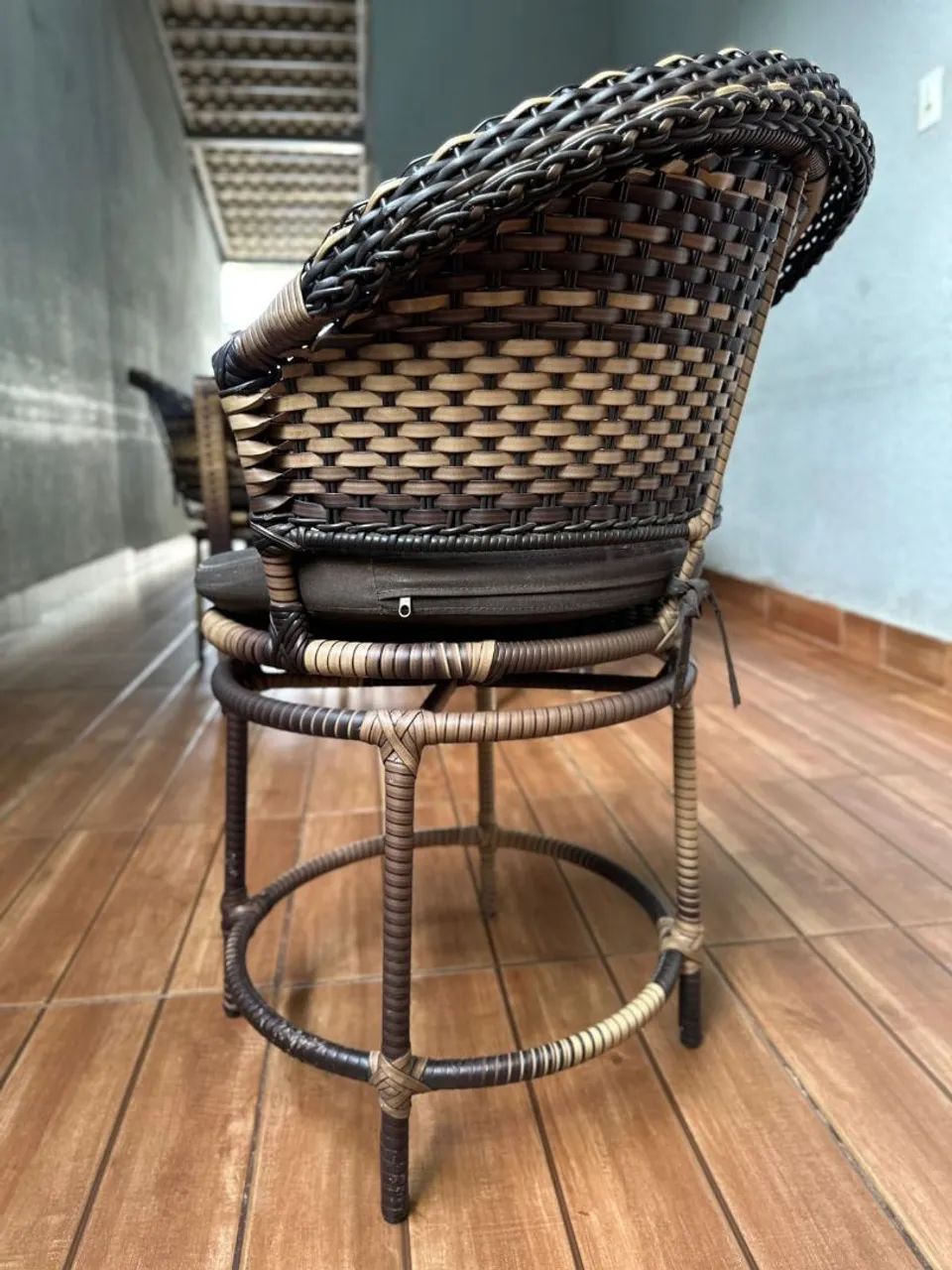  Mesa 8 Lugares com Cadeiras Giratórias Fibra Sintética Área Gourmet - Foto 5