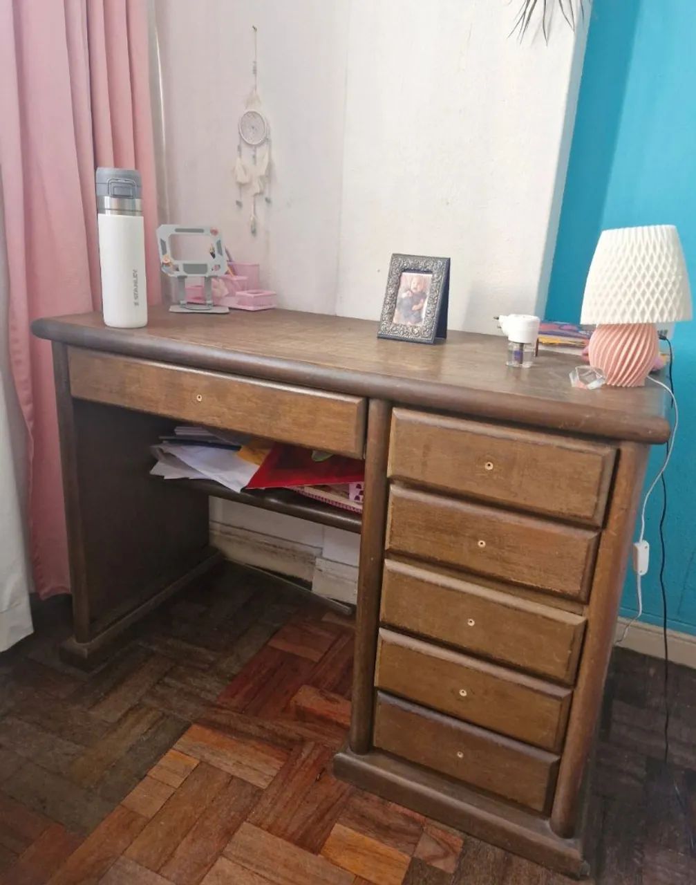 Escrivaninha com 4 gavetas - Foto 2