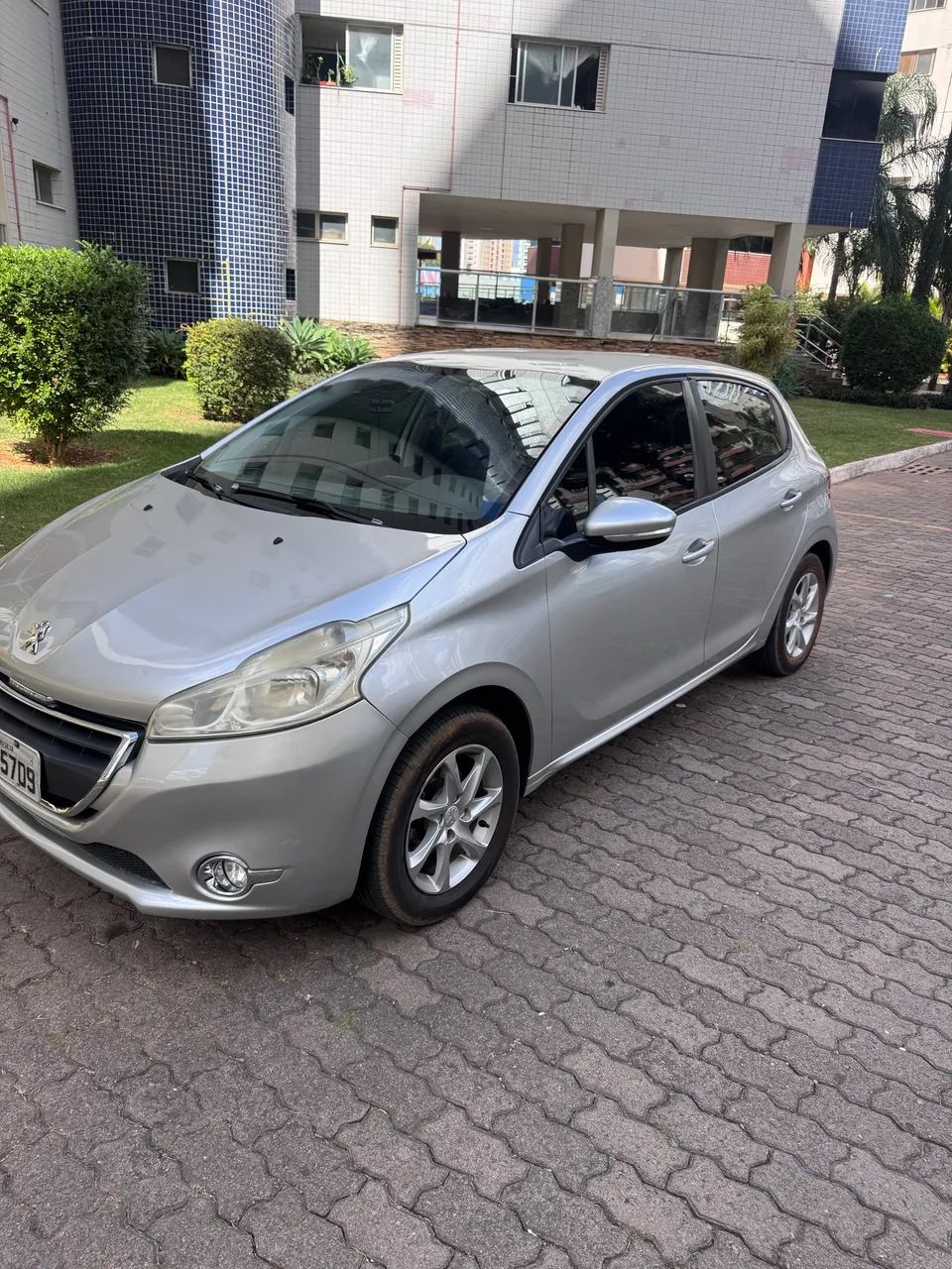 Peugeot 208 Active/active Pack 1.5 Flex 8V 5P 2015 - Foto 5