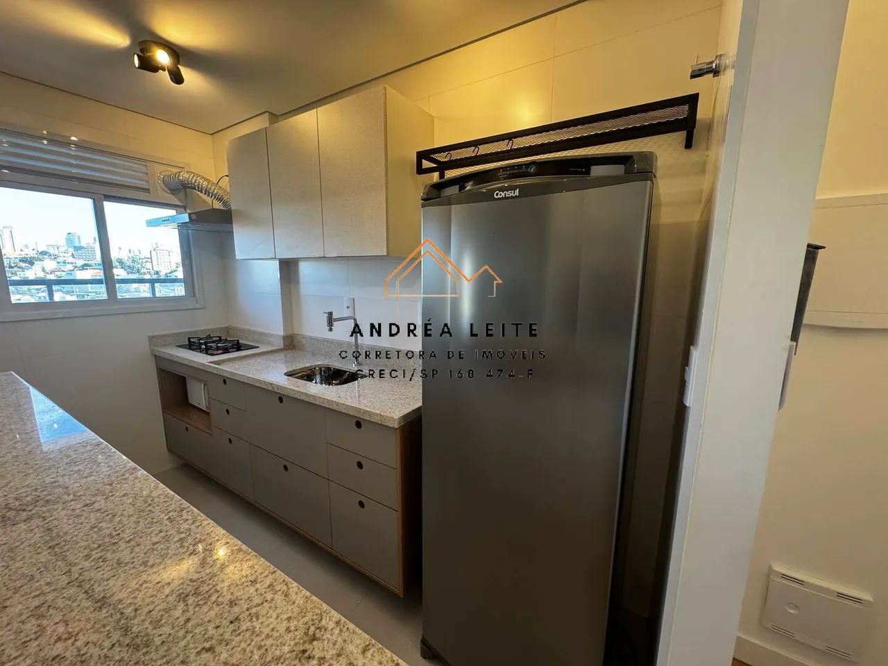 Apartamento mobiliado para locação com 1 dormitório, garagem coberta