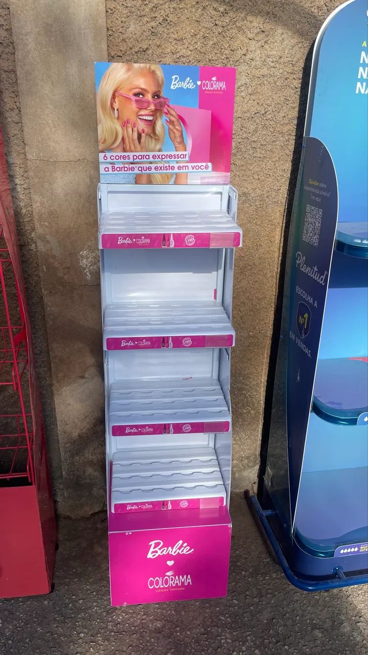 Expositor esmalte Barbie