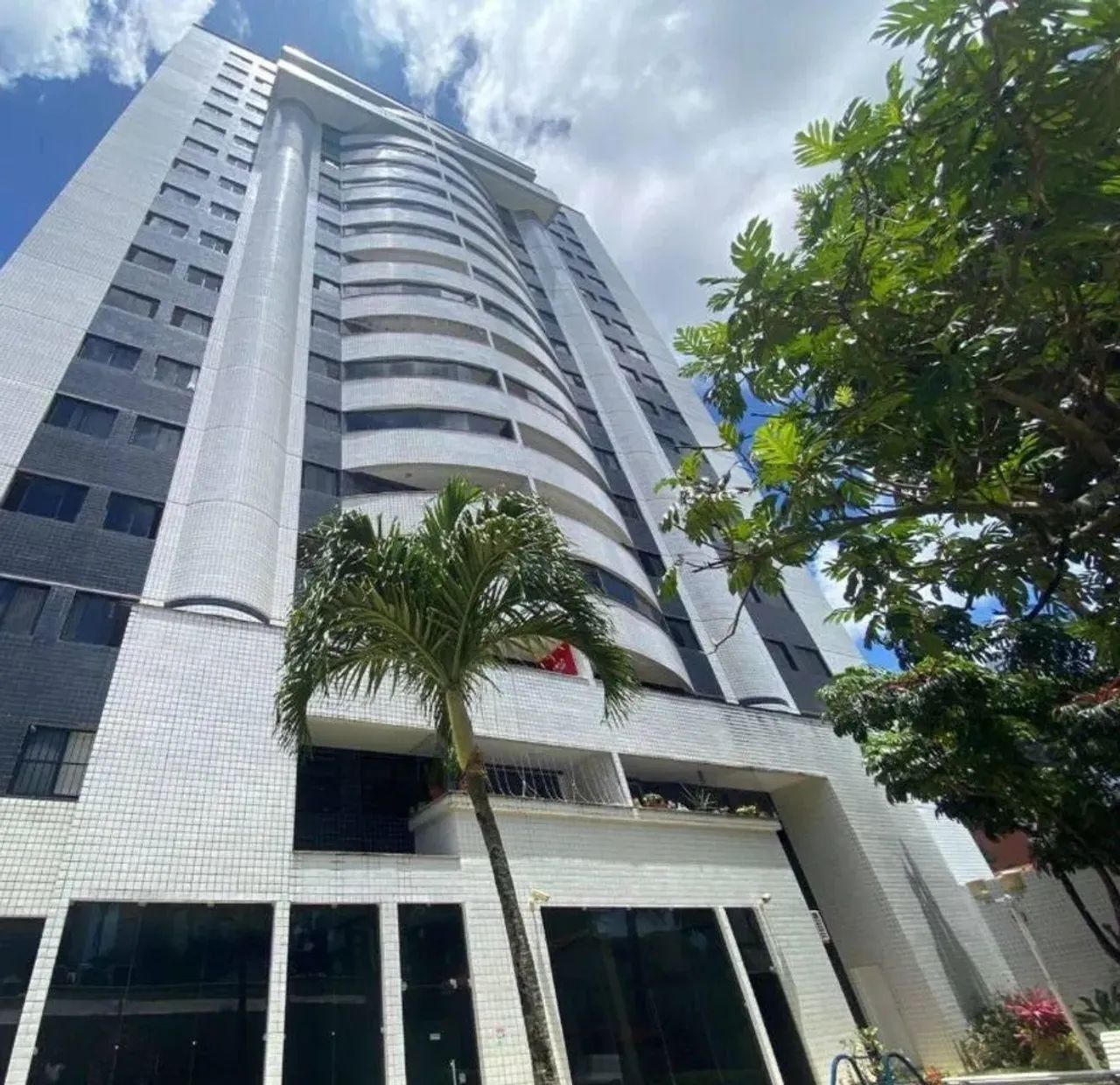 Imóvel com 146 m², 4 quartos, em Casa Forte - Recife - PE