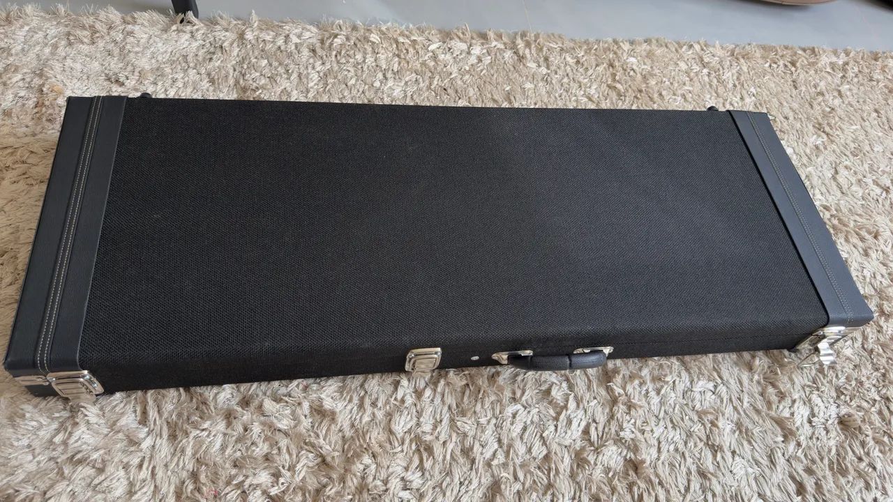 Case Rígido p/ guitarra