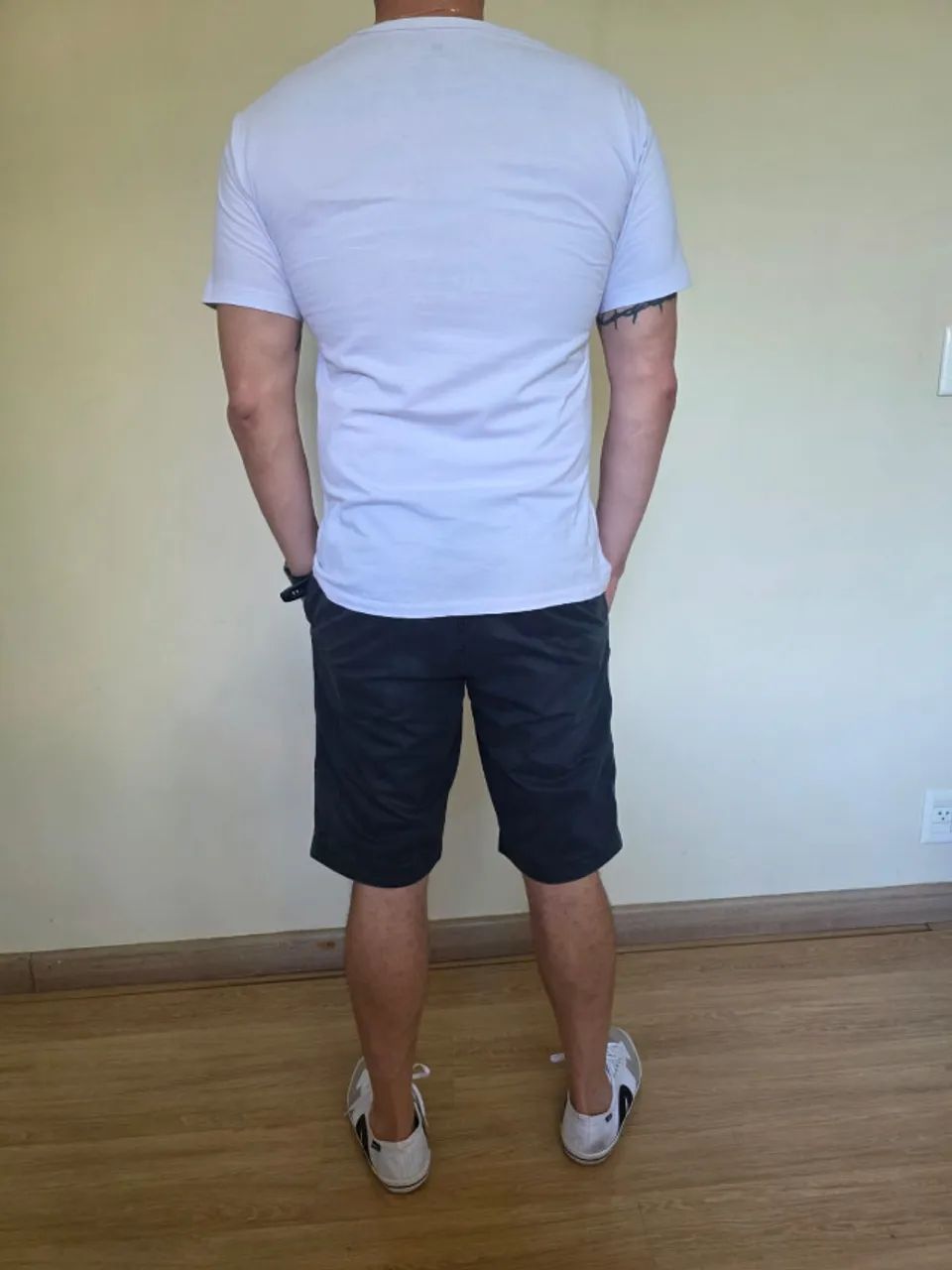 Bermuda Masculina Preta Tam 40 - Foto 4