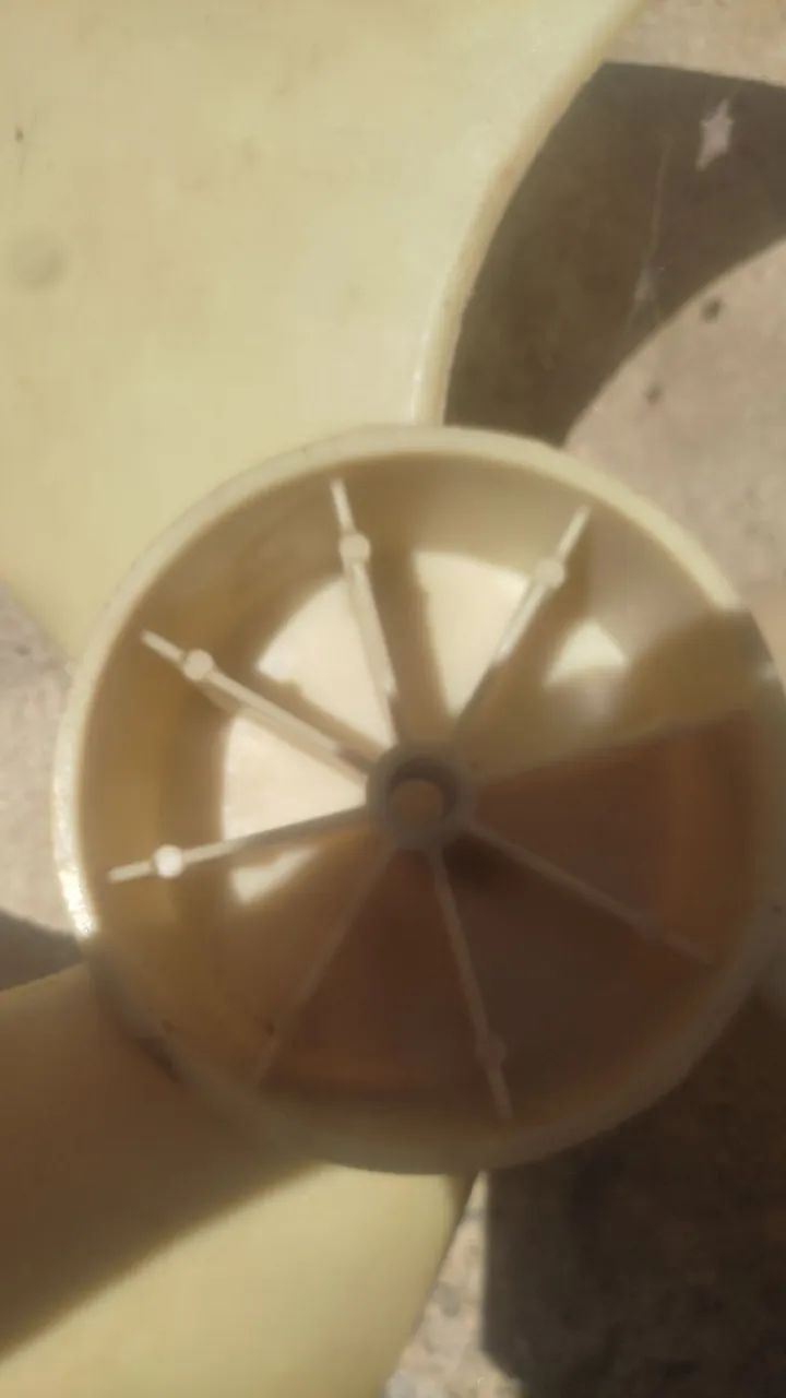 Hélice do ar condicionado helgin - Foto 2
