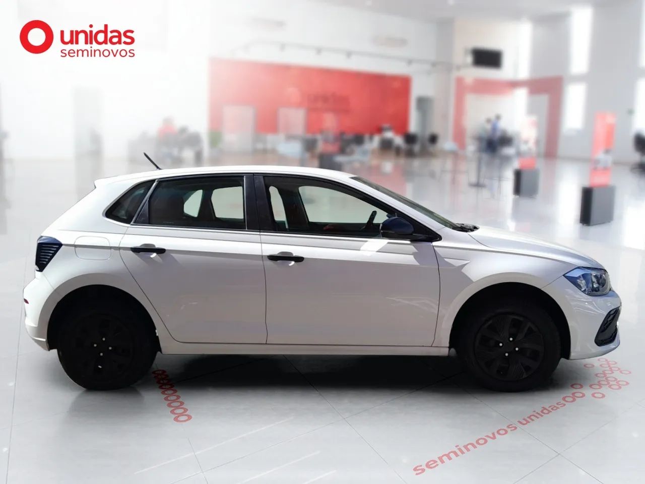 Volkswagen Polo Track 1.0 Flex 12V 5p, foto 6 de 16