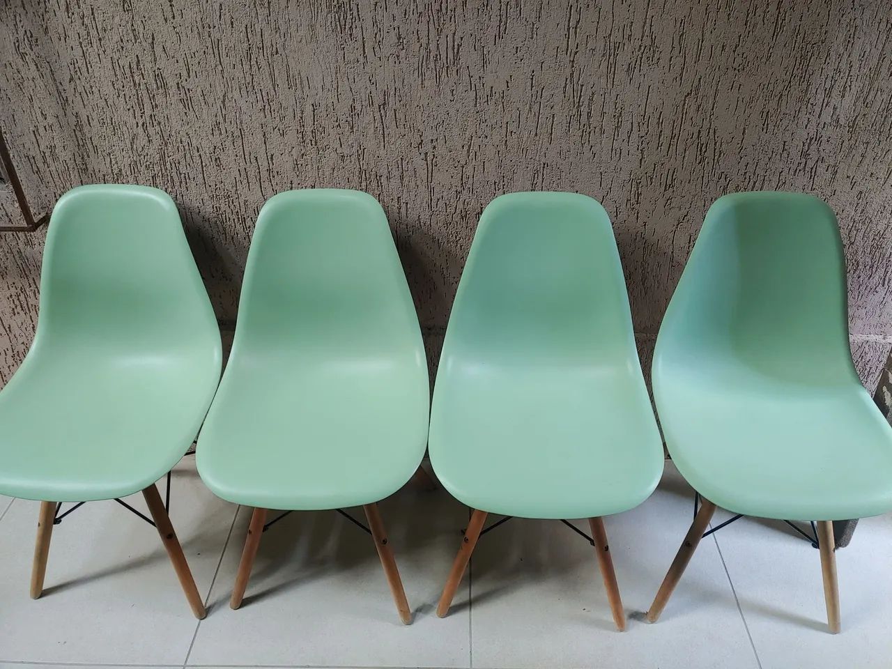 4 Cadeiras Charles Eames Eiffel