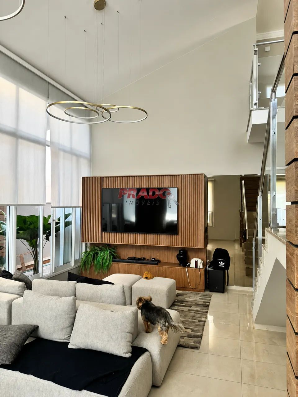 Sobrado à venda em Maringá, Parque da Gávea, com 4 quartos, com 422 m², CONDOMÍNIO VERSAIL - Foto 4