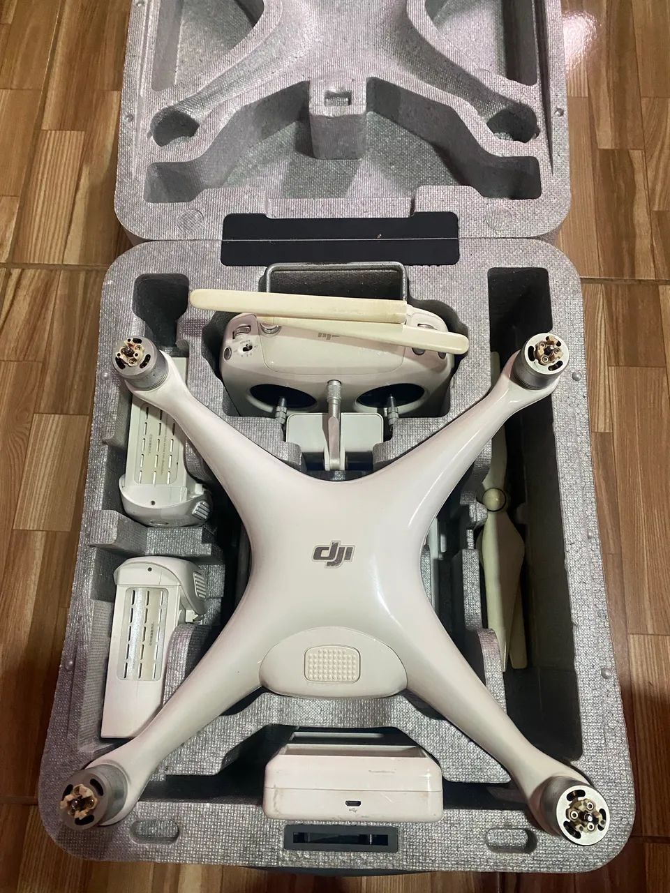 Drone Dji Phantom 4 Pro - Foto 3