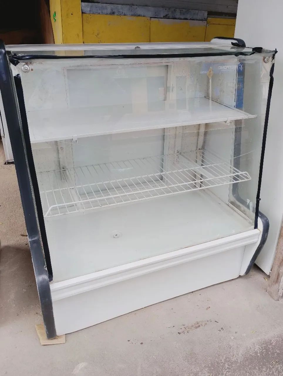 Vendo balcão expositor refrigerado 