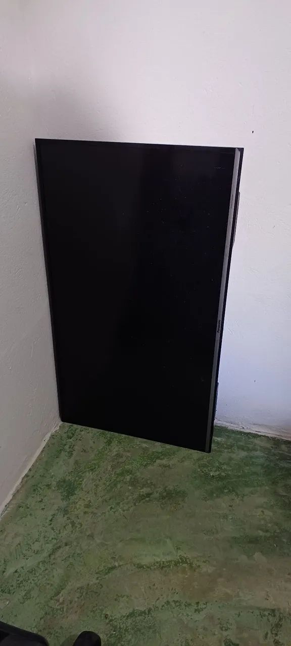 Tv 43" Panasonic para retirada de peça 