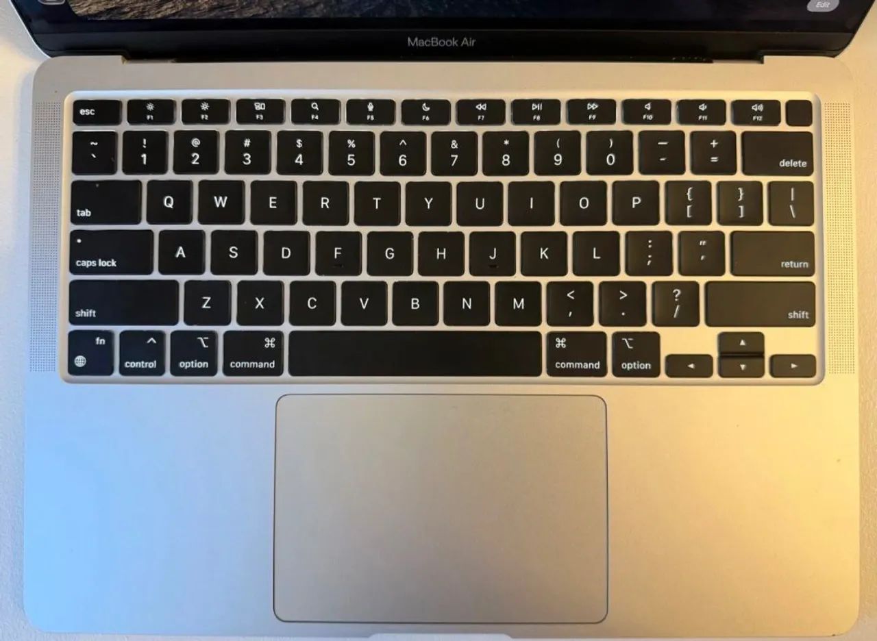 Macbook Air M1 8gb 256gb - Foto 3