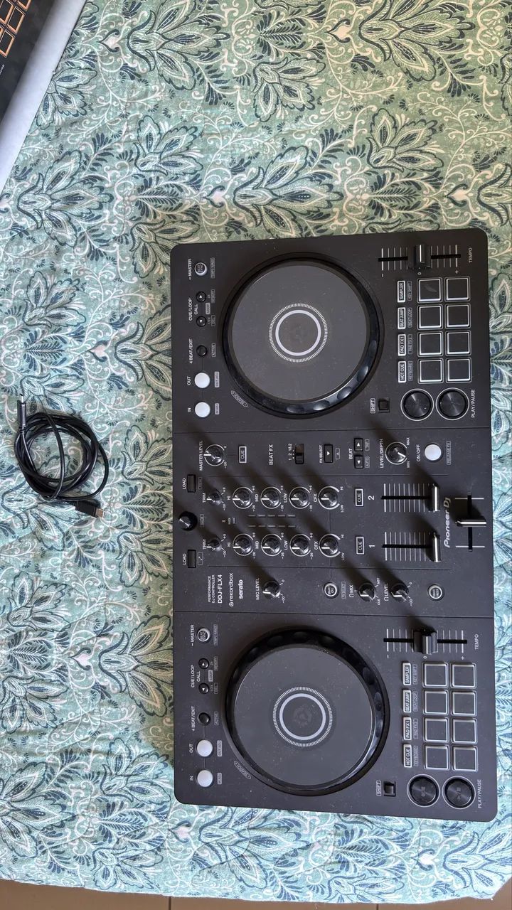 Controladora DDJ - FLX4 - Foto 3