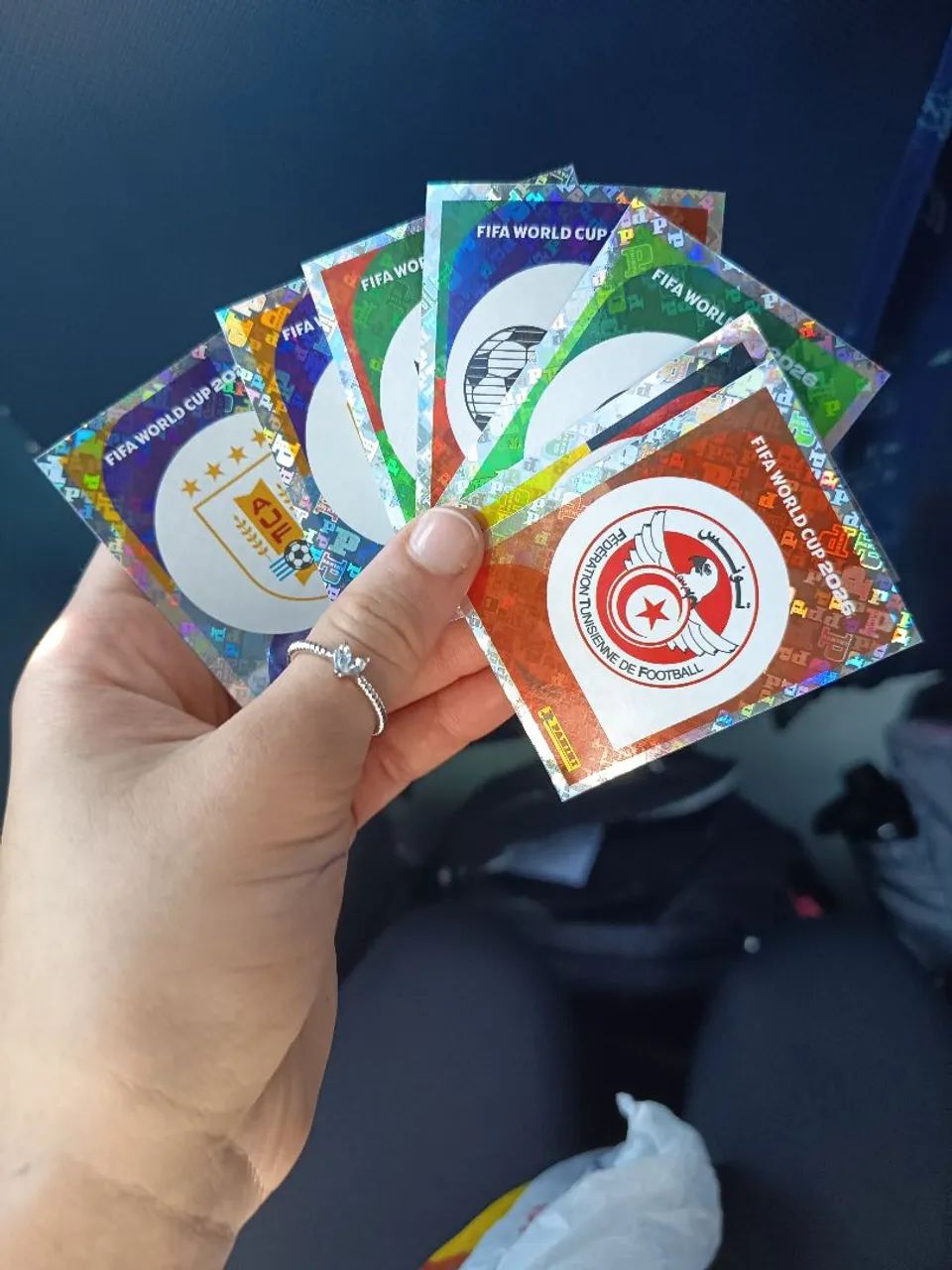 VENDO OU TROCO FIGURINHAS DA COPA  - Foto 2