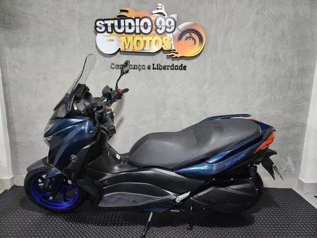 YAMAHA XMAX 250 ABS 2024  - Foto 3