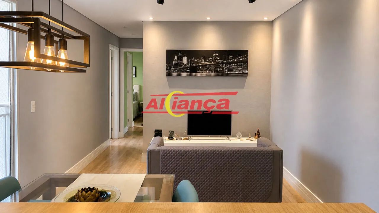 APARTAMENTO 2 DORMITÓRIOS COM VARANDA E VAGA - PRÓXIMO À TIMÓTEO PENTEADO - GUARULHOS
