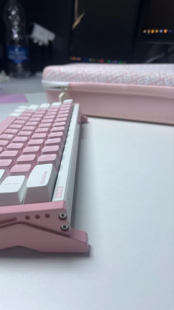 Teclado Magnético Iqunix Ez63 Pink Version - Foto 3