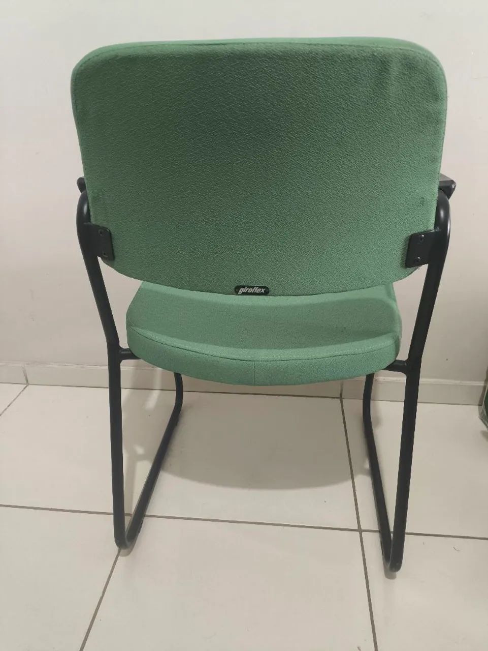 Cadeira escritório giroflex  - Foto 5