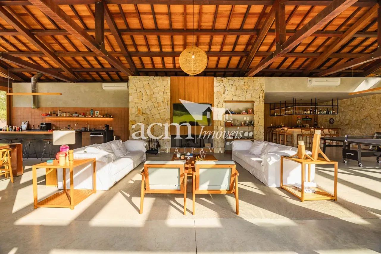 Exclusividade ACM Imóveis. Charmosa e impecável casa com estilo clássico - Foto 2