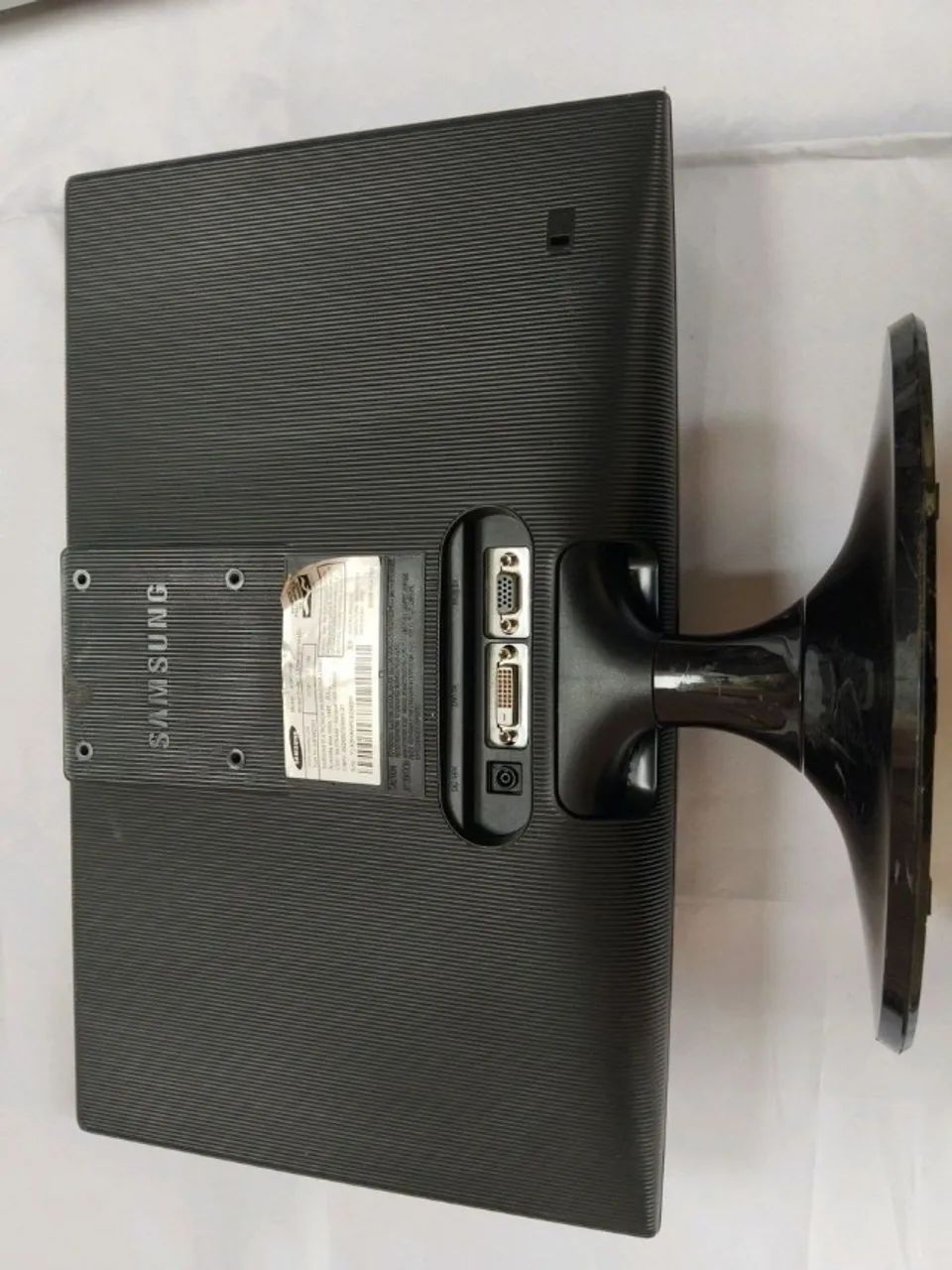 Monitor Samsung Syncmaster 933 - Foto 3