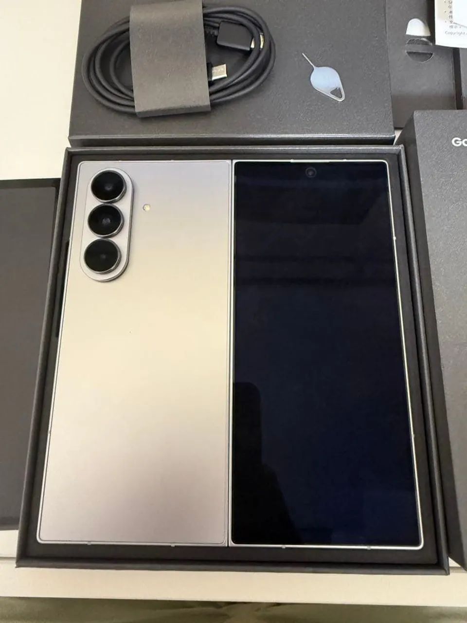 Vende-se  celular z fold 7 - Foto 3