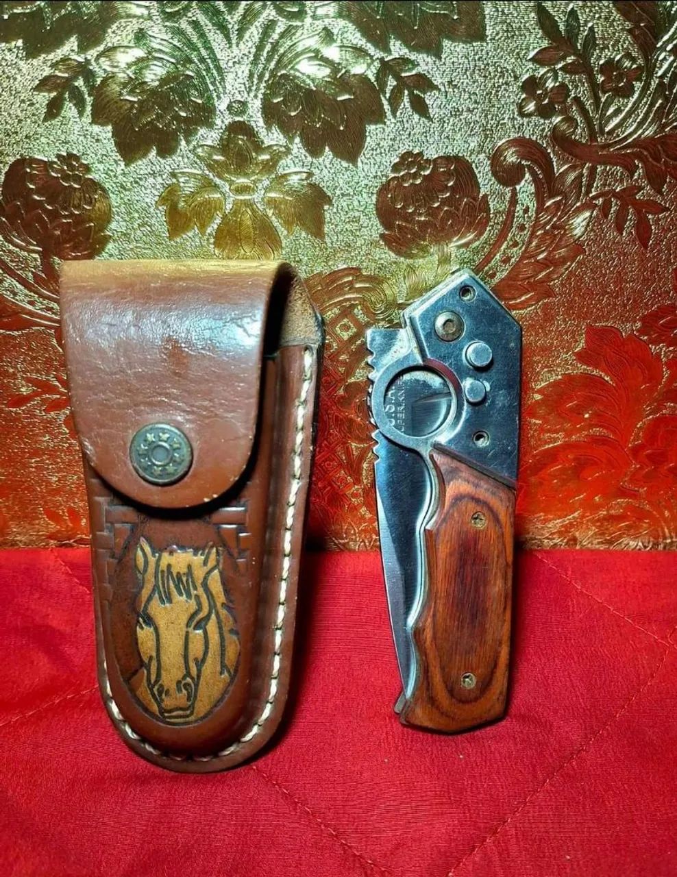 Item decorativo antigo 