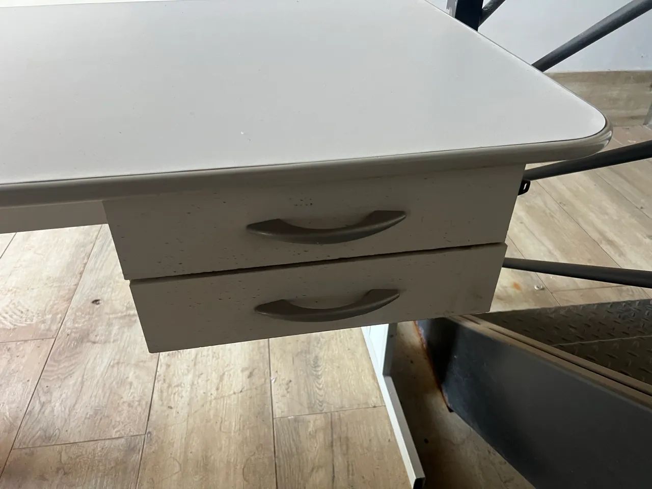 Mesa de escritório top 