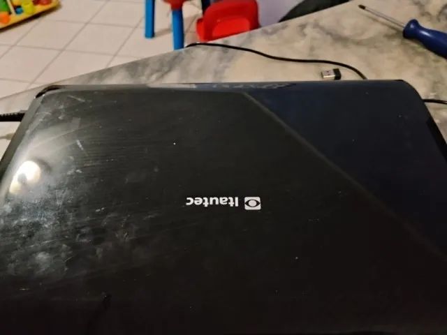 Notebook Itautec W7435 - 6GB RAM + SSD - Windows 11 Pro (Rápido) - Foto 3