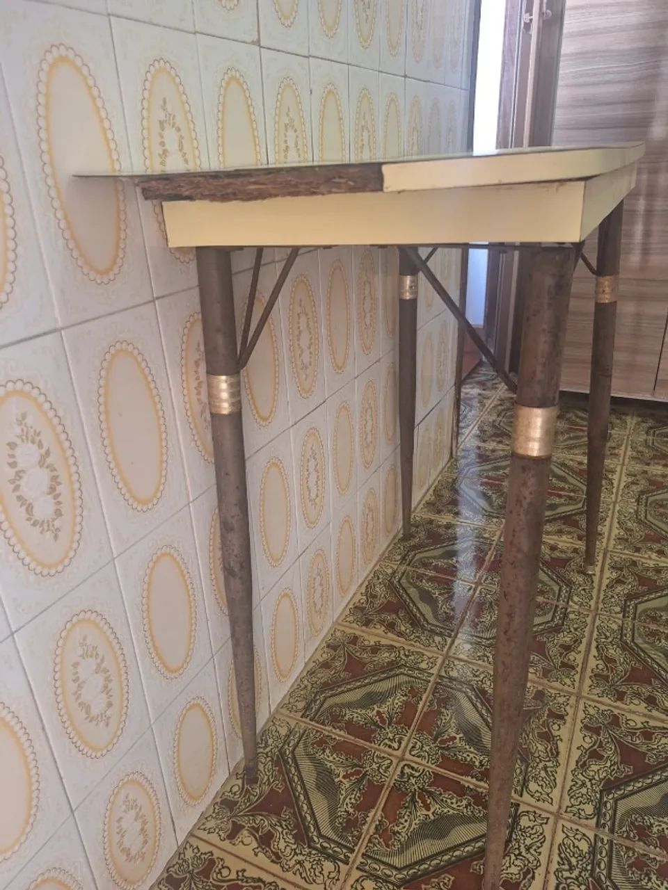 Mesa de Fórmica Vintage - Foto 4