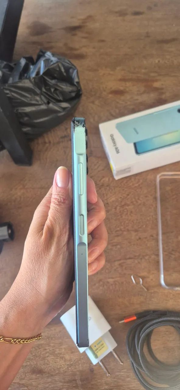 Samsung A06 - Foto 3