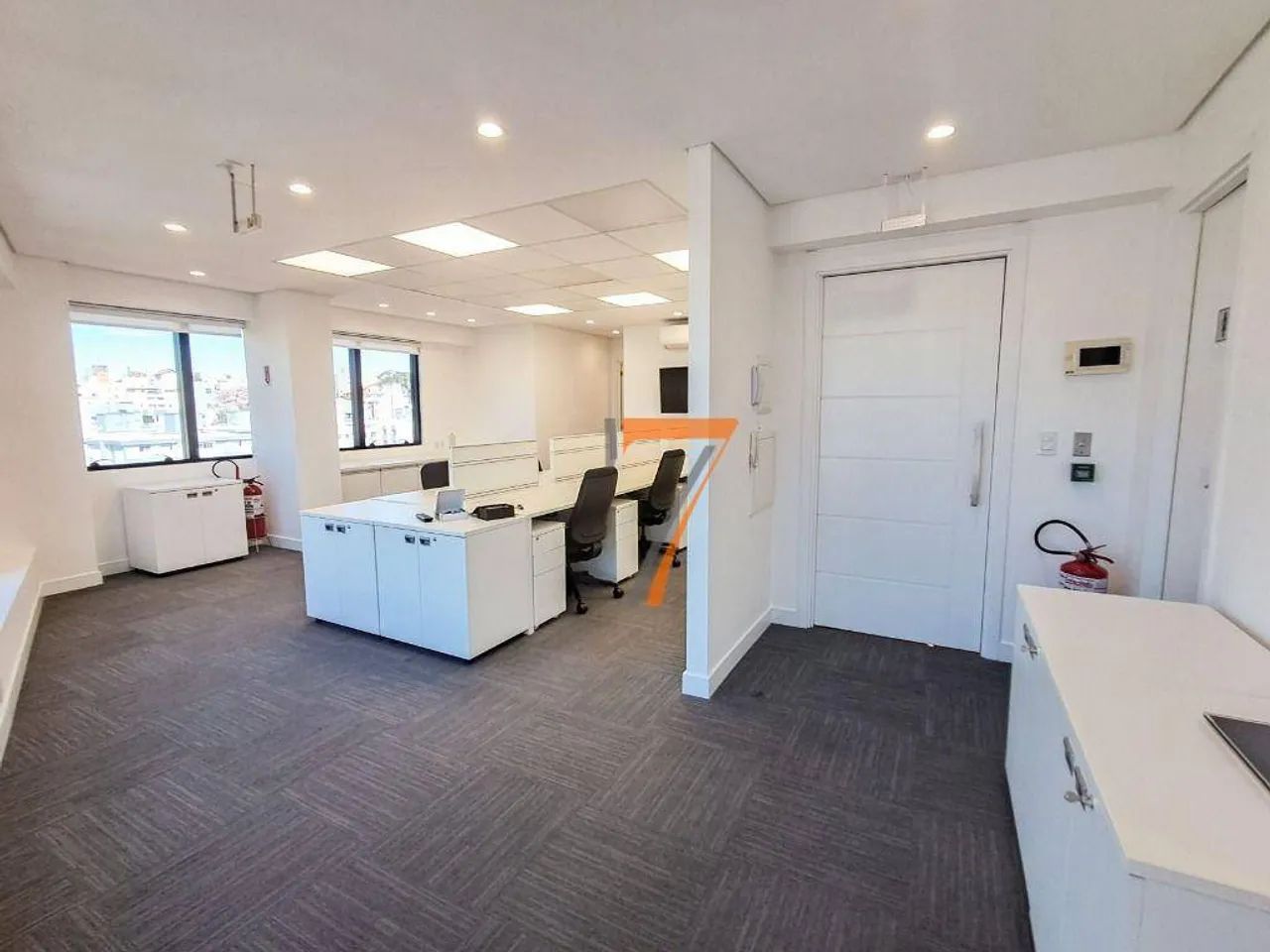 Sala para alugar, 110 m² por R$ 11.400,00/mês - Estreito - Florianópolis/SC - Foto 4