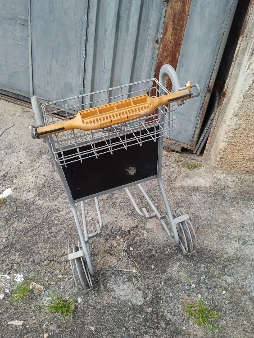 Carrinho de carga Grande Reforçado com cestinha - Foto 3