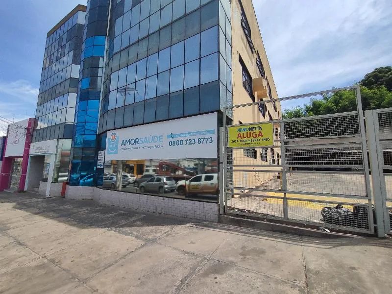 Comercial/Industrial com 18 sala(s) no bairro Araes em Cuiabá - MT - Foto 3