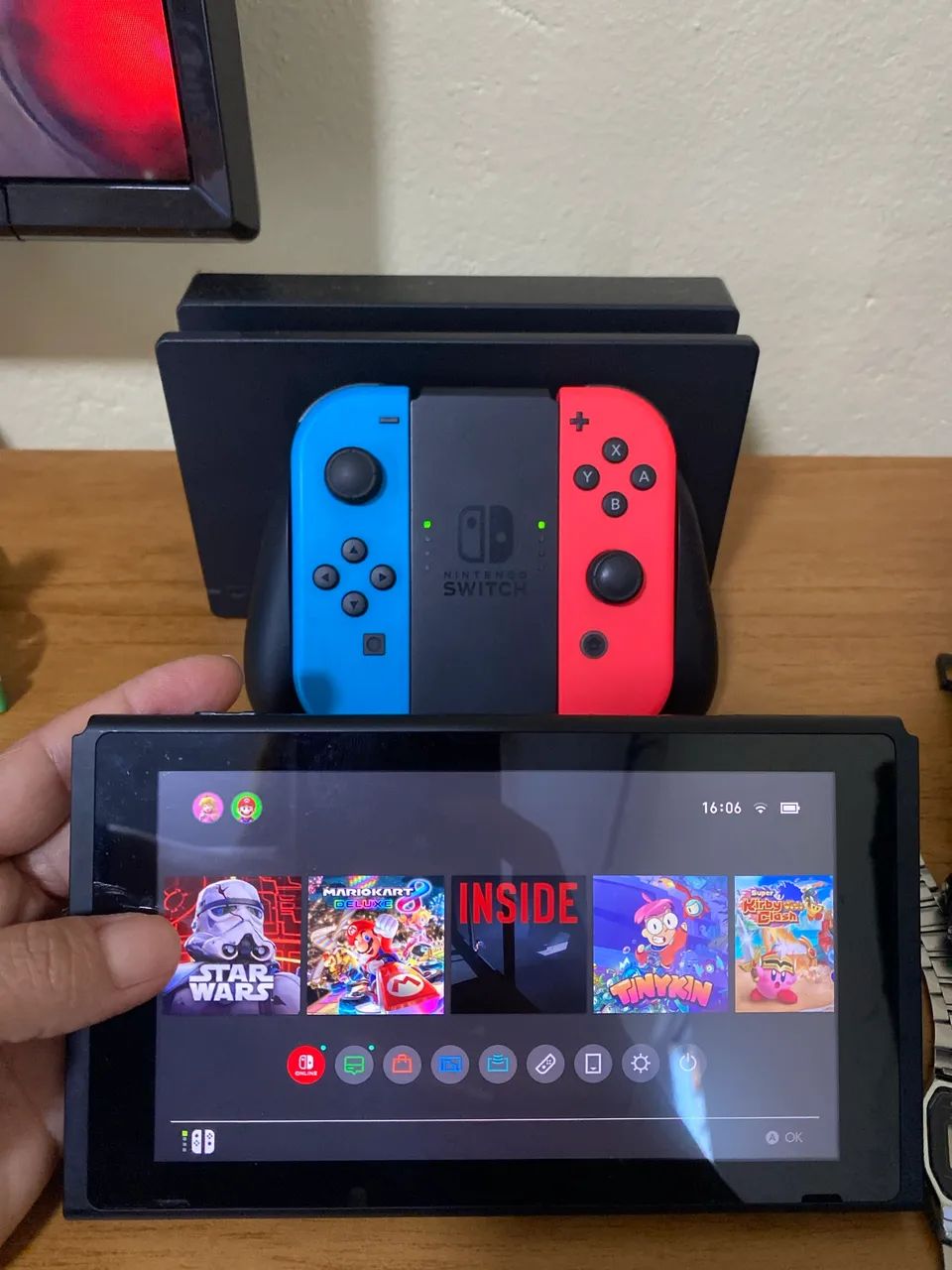 Nintendo Switch V2 ( EXCELENTE ESTADO ) - Foto 5