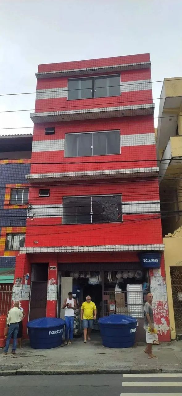 Comercial à venda em rua pública, LIBERDADE, Salvador, BA