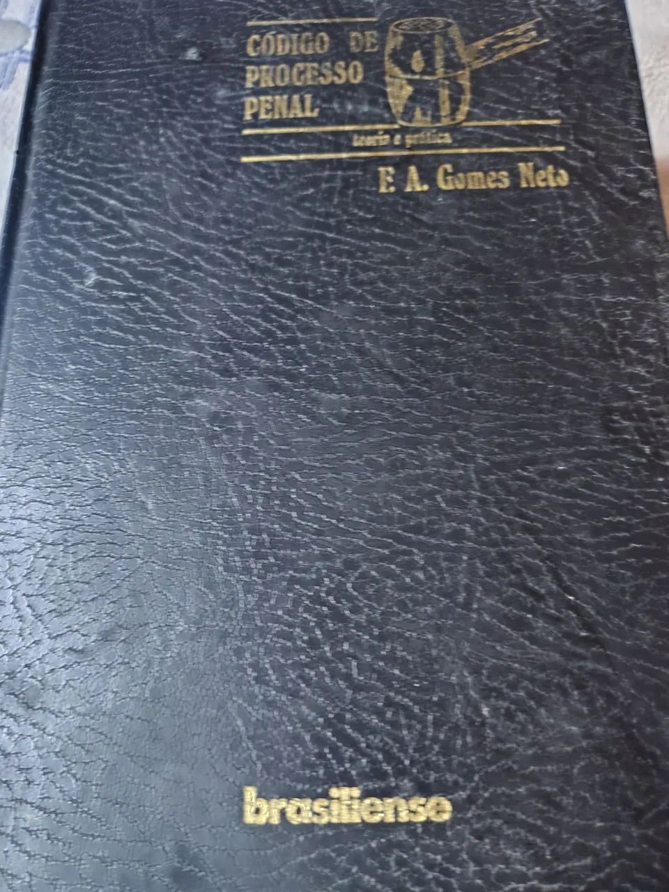 Livro de Direito com 3 volumes - Foto 2