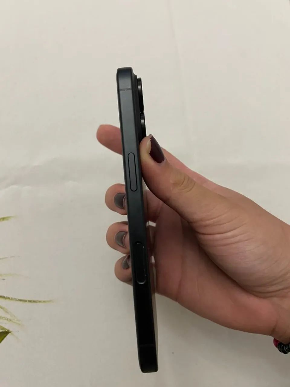IPHONE 16 - NOVO  - Foto 4