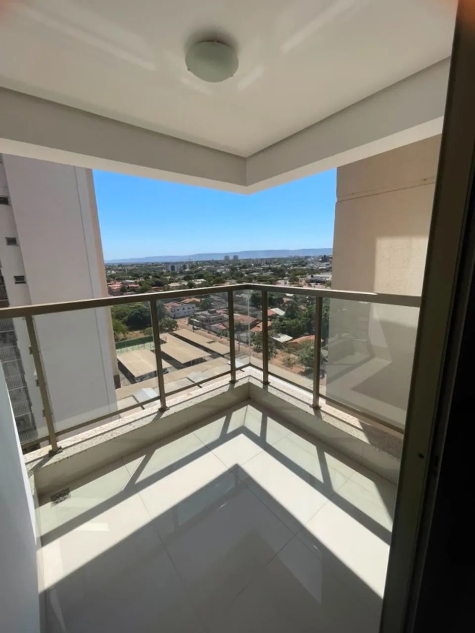 Apto com móveis - 2 qtos sendo uma suíte - 70m² - Executive Residence - Foto 2