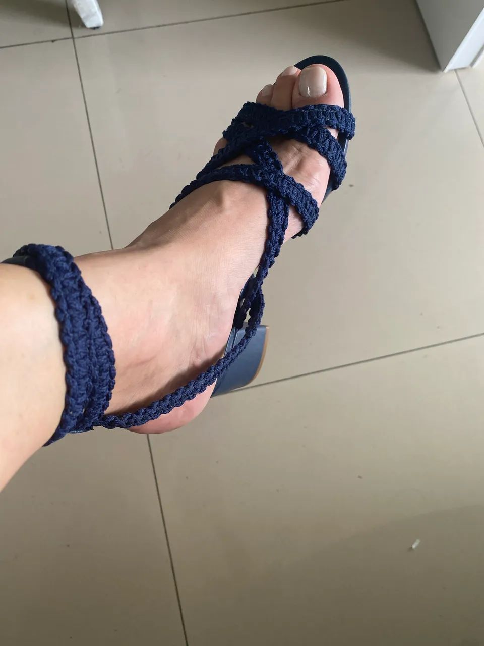Sandália Arezzo azul marinho  - Foto 2