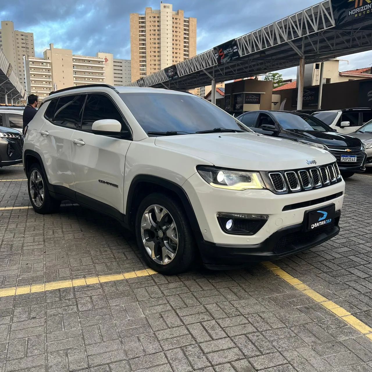 Jeep Compass Longitude 2.0 4X2 Flex 16V Aut. 2020 - Foto 3