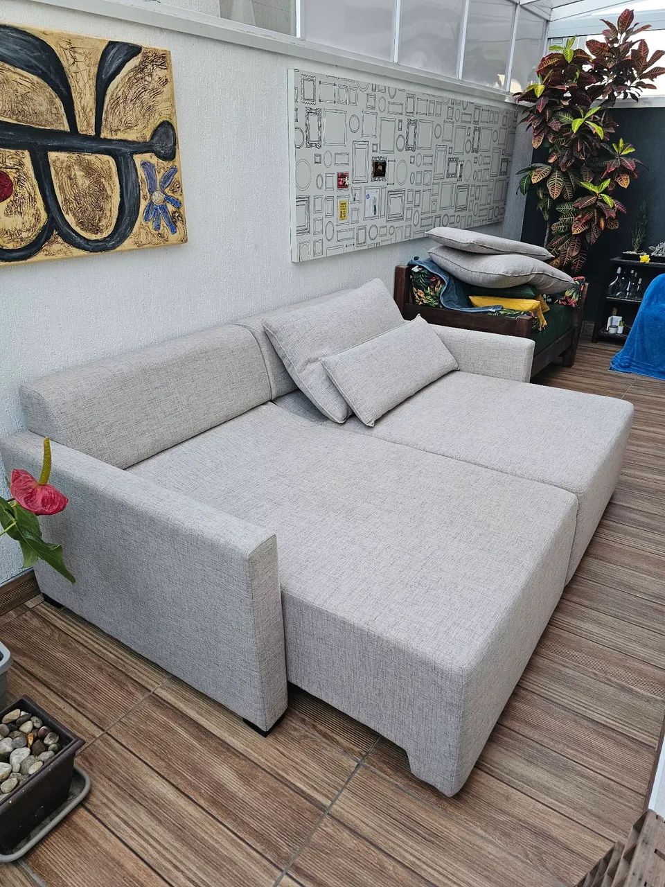 Lindo sofá cama de linho semi novo - Foto 4