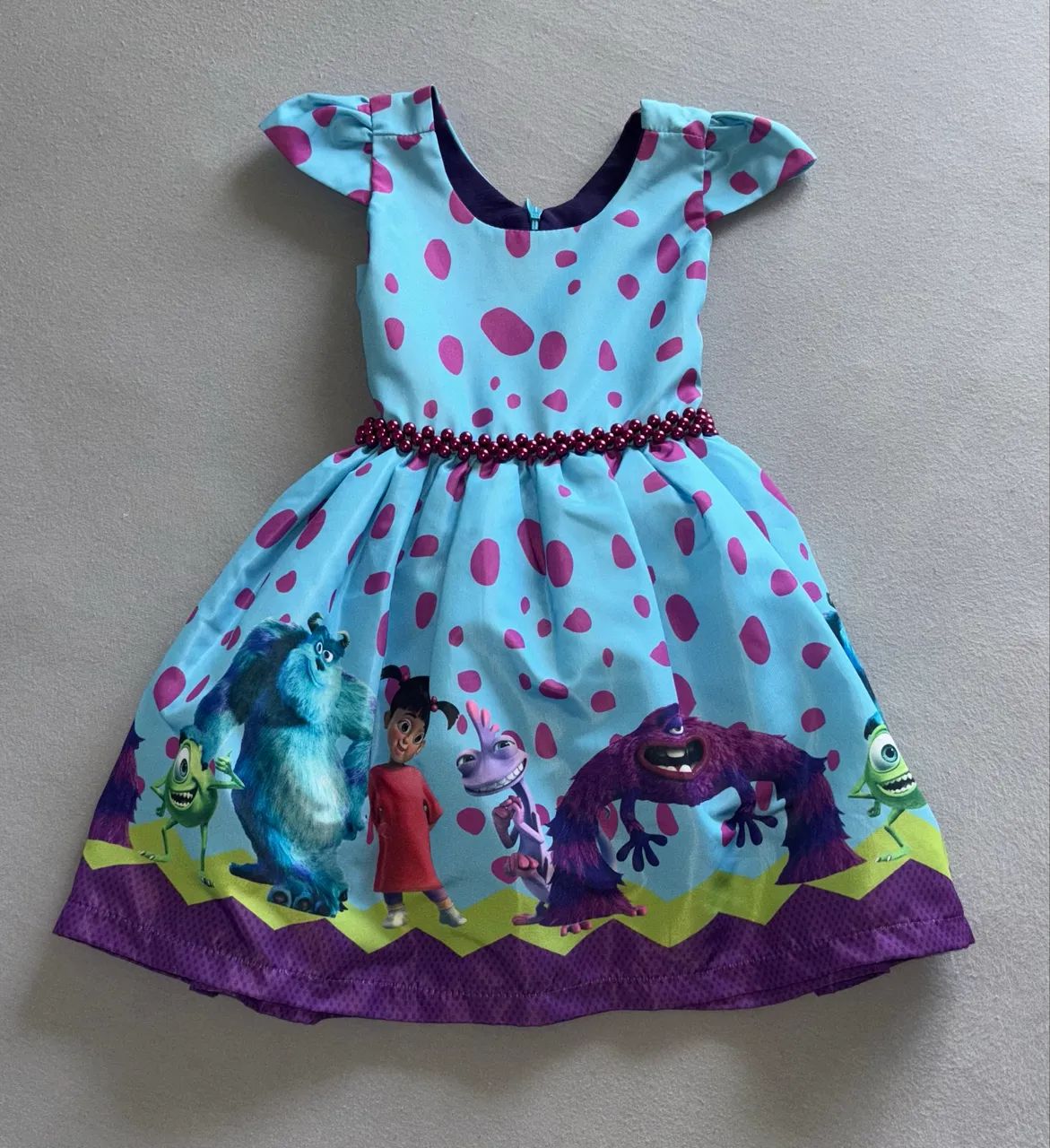 Vestido monstros sa 
