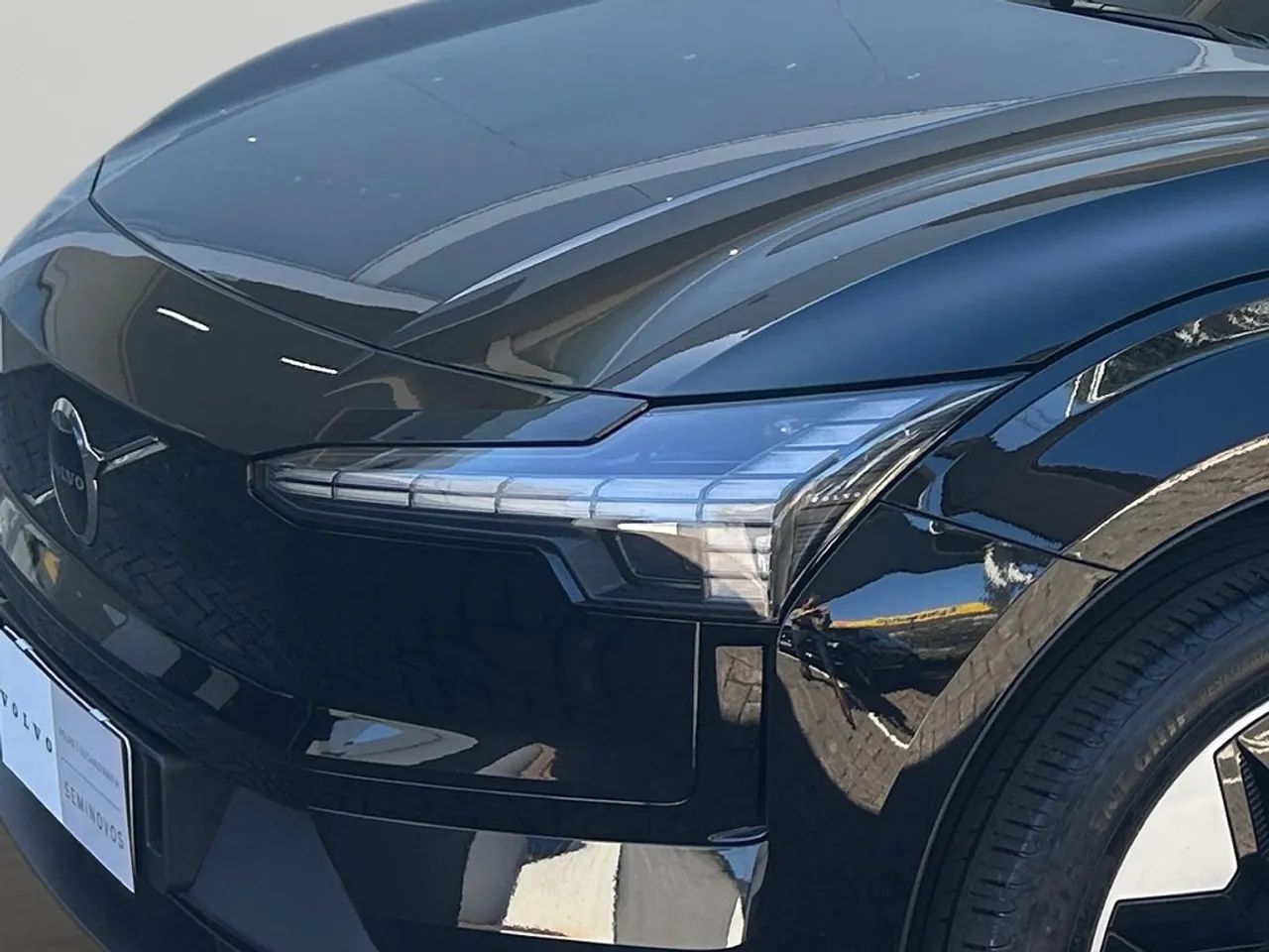 Volvo EX30 E60 Core (elétrico) 2024 - Foto 5