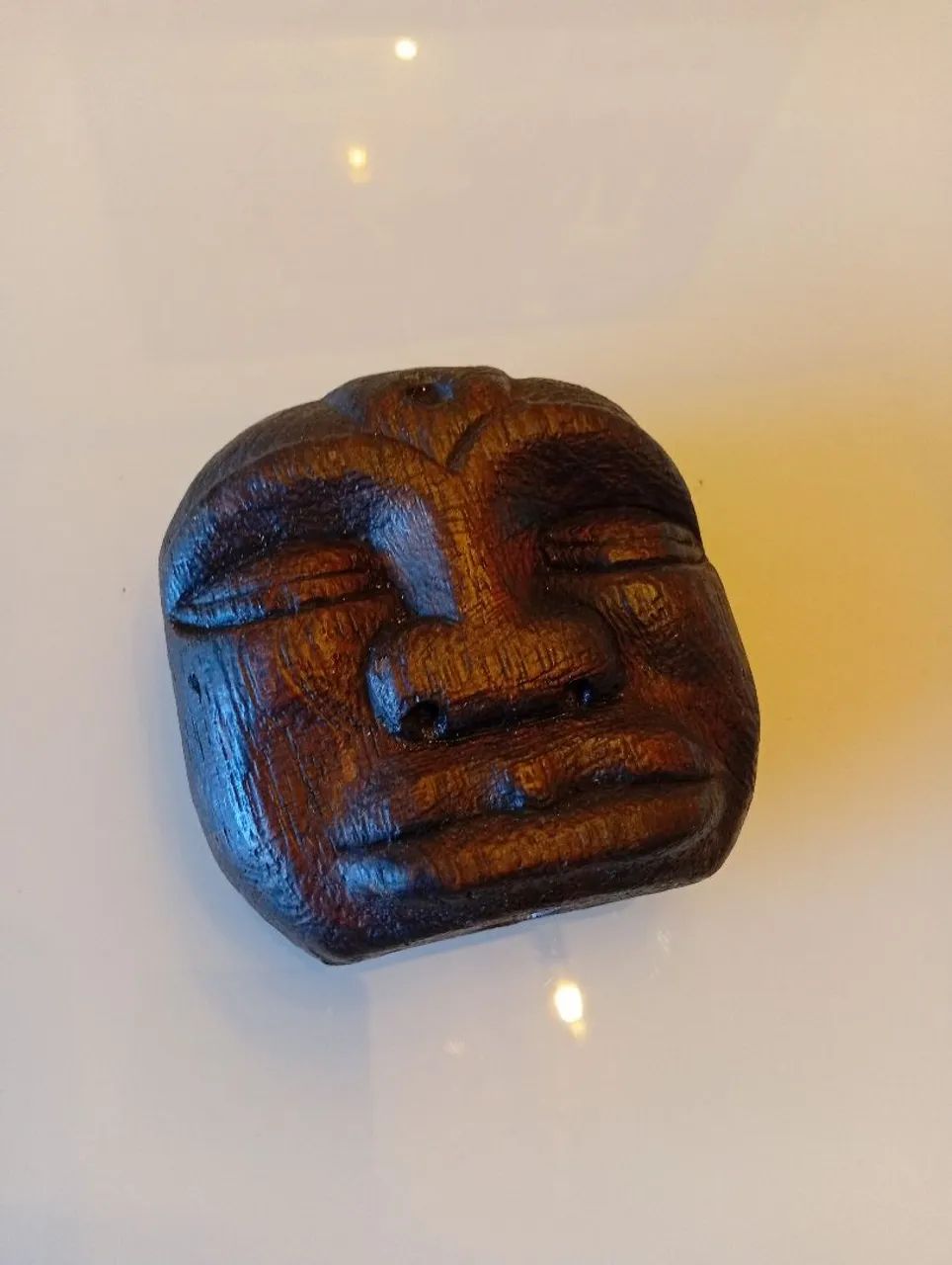 Máscara decorativa tribal 