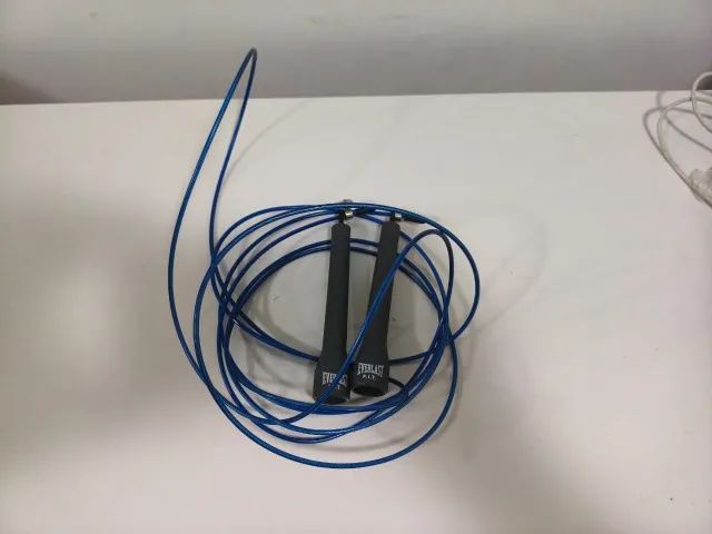 Corda de Pular Profissional com Rolamento 2,80m Everlast - Foto 2