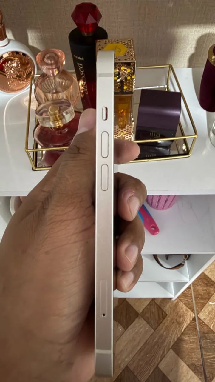 iPhone 13 - 128gb novo  - Foto 4